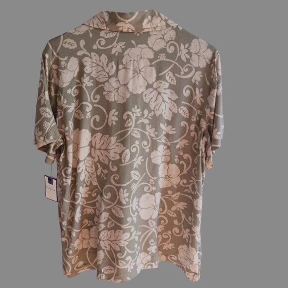 Croft & Barrow Womens Floral Print Blouse Petite XLarge sage & white color - Picture 2 of 12